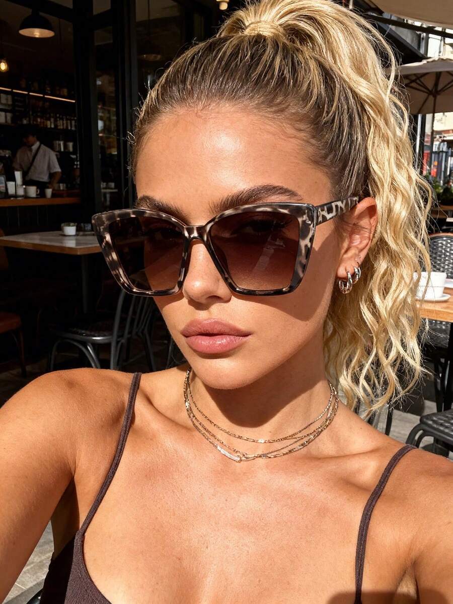 1 Pair Leopard Print Oversized Geometric Decorated Fashionable Glasses For Women, Suitable For Daily Life, Carnival Party, Street Photography, Tropical Beach Vacation, Singles Party, Summer Outing, Etc. - 1pc 白豹紋框雙茶片 - 查看 1