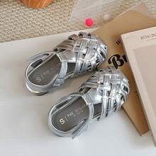 Giày sandal đế mềm kiểu La Mã mới cho bé gái mùa hè 2026, giày công chúa đơn giản. - Bạc - Xem 4