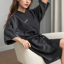 [Jubah Salon SPA] Jubah Klien Salon Spa Profesional | Jubah Hitam dengan Motif SPA dan Tali Pengikat yang Dapat Diatur, Terbuat dari Kain Tahan Lama, Cocok untuk Spa, Kecantikan, Potong Rambut dan Penataan Rambut, Memberikan Layanan yang Nyaman untuk Klien Salon - Hitam - View 8