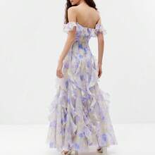 Elegant And Stylish, This Beach Vacation-Style Halter Dress Features A French Ruffled Skirt, Creating A Romantic And Ethereal Vibe With Its Flowing, Fairy-Like Silhouette - trắng - Xem 5