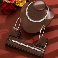 女士时尚项链、耳环、手链首饰套装，菱形图案，优雅百搭，适合派对、新娘、婚礼季佩戴 - 銀色 - 查看 2