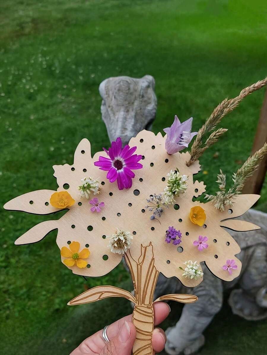 Wood Flower Collector Board - Outdoor/ Flower Display Board With Suitable For Arrangements, Panel For Weddings, Events - Decorative Flower Showcase - Multicolor - View 1