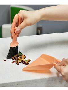 Bộ chổi và hốt rác mini để bàn, bao gồm chổi và hốt rác, dùng để vệ sinh bàn ăn, các khe hở bàn phím và nhiều hơn nữa. - nhiều màu - Xem 4