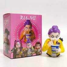 Miniso 名创优品 K-Pop 恶魔猎人 Rumi、Zoey、Mira 乙烯基人偶，可爱偶像女团吃面雕像收藏桌面摆件礼物，生日、圣诞节、开学季送给家人和朋友的完美礼物，办公桌办公用品办公配件 - 多色 - 查看 7