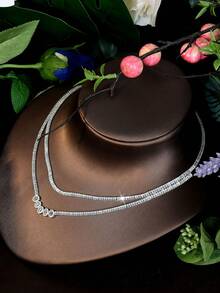 1 Set de joyería con tono plateado, Cubic Zirconia (CZ) Oval Link Layered Choker, conjunto minimalista brillante de collar, aretes, anillo y pulsera a juego para despedidas de soltera, citas nocturnas y brunch de fin de semana - Plateado - Ver 5