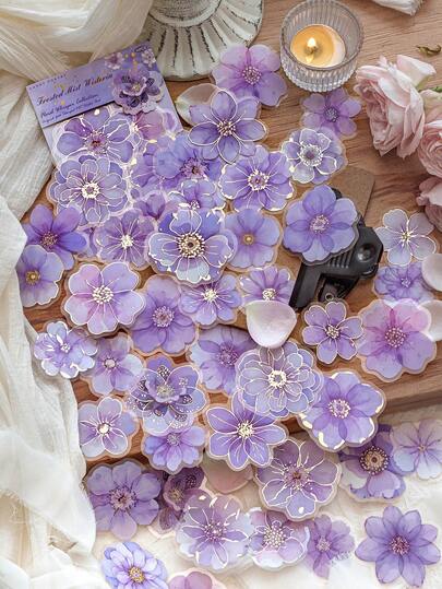 CANDY POETRY 40pcs/Pack Luxury Gold Foil Floral Stickers, Vintage Creative Aesthetic Stickers, DIY Decorative Collage Craft Materials, Holiday Gifts, Personalized Scrapbooking School Supplies Scrapbook Supplies