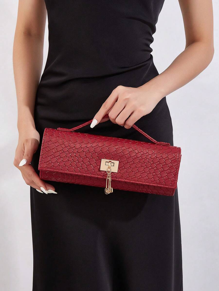 REMANLAND Fashionable Burgundy Crocodile Embossed Handbag, Luxury Ladies' New Party Clutch, Elegant Long Formal Bag With Metal Pendant, Suitable For Pairing With Glamorous Gowns, Ideal For Summer Parties, Gatherings, Galas, Weddings And More