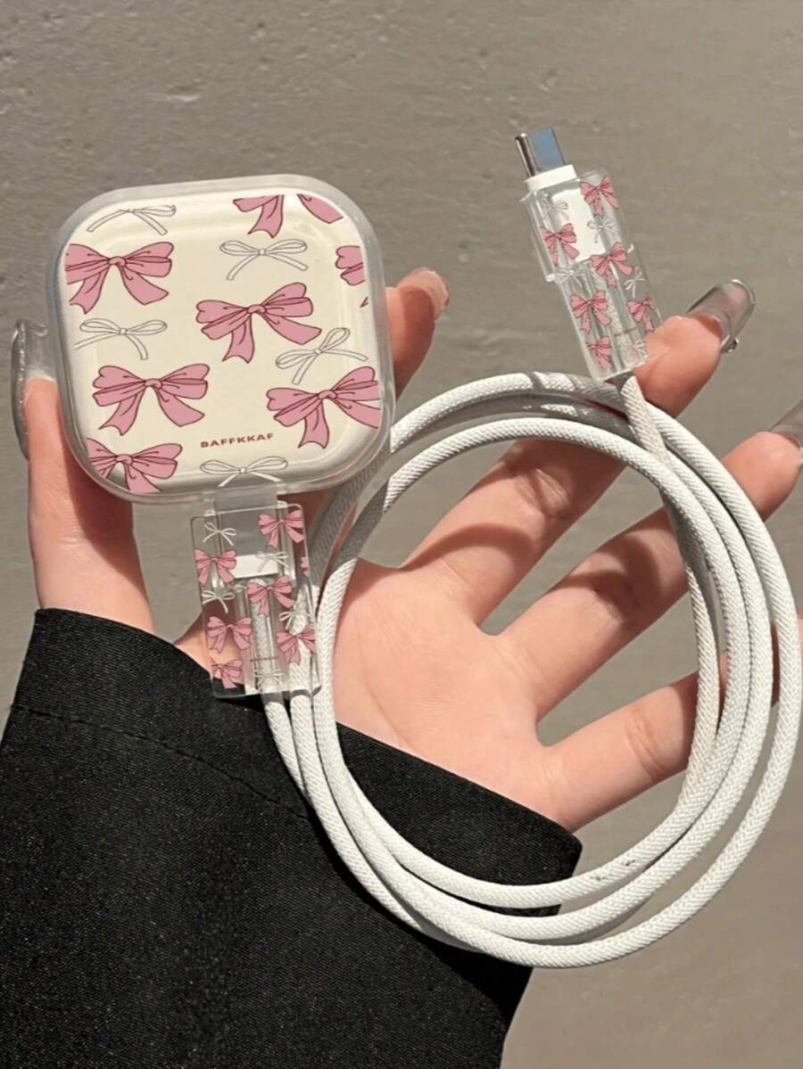 蝴蝶结/爱心/花朵/动物图案，兼容 16/15/14/13数据线保护壳，20W英规快充适配器带防弯折保护套，不含电池，附赠保护盒，适合作为礼物送给朋友 - 粉紅色領結 - 查看 1