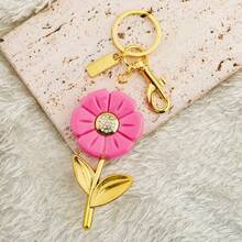 1pc New Exquisite Daisy Keychain Beautiful And Creative Flower Keychain Pendant Multi-Functional Wallet Charm Presented To Women's Jewelry Gift - Multicolor - View 9