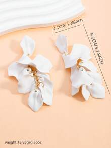 Elegant Sweet Baroque Style Multi-Layer Acrylic Flower Petal Glossy Tassel Luxury Women Earrings (Card Not Included) - Pearl White - View 3