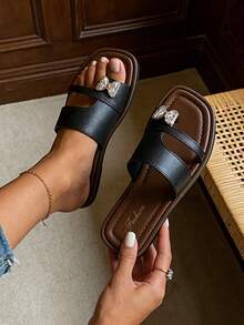 Women's Slides Sliders, Butterfly Design, Summer Shoes, Toe Ring Sandals, Women's Black Sandals, Women's Flat Sandals, Summer Sandals, Comfortable Women's Sandals, Sandals, Women's Outdoor Slippers, Flat Sandals, Apartment, Beach Vacation Elegant Slippers (Runs 2 Sizes Small) - Black - View 7