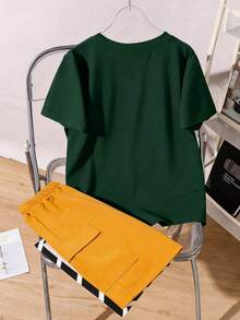 Set de 2 piezas de ropa casual de verano para niños, camiseta de manga corta y pantalones cortos, con estampado de letras inglesas divertidas, adecuado para usar en verano - Verde Oscuro - Ver 2