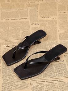 方头人字拖不对称高跟女式高跟凉鞋，夏季休闲套脚穆勒凉鞋 - 黑色 - 查看 2