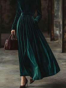Elegant Women's Velvet A-Line Long Dress With Round Neck And Long Sleeves, Perfect For Fall And Winter Occasions - 墨綠色 - 查看 3