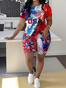 A Women'S Casual Summer Outfit Featuring A Short-Sleeved T-Shirt And Shorts, Designed For The 250Th Anniversary Of The United States, Showcasing A Patriotic Stars And Stripes Print For Independence Day Celebrations And Fourth Of July Festivities - 風格 - 查看 1