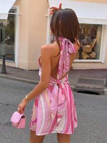 Đầm ngắn in họa tiết màu hồng cho nữ, cổ yếm, hở lưng, buộc dây phía sau, dáng chữ A rộng rãi, thích hợp cho kỳ nghỉ đi biển. - Nhiều màu - Xem 1