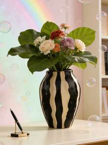 Bohemian Style Black & White Striped Vase With Imitation Ceramic Texture, Modern Small Flower Vase, Suitable For Inserting Reeds, Home Decor For Living Room, Coffee Table Or Bookshelf, Also A Great Gift, Bohemian Style Vase, Ribbed Texture Vase, Vase Decor - A - View 2