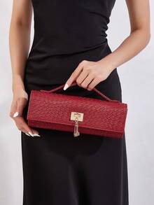 REMANLAND Fashionable Burgundy Crocodile Embossed Handbag, Luxury Ladies' New Party Clutch, Elegant Long Formal Bag With Metal Pendant, Suitable For Pairing With Glamorous Gowns, Ideal For Summer Parties, Gatherings, Galas, Weddings And More - Burgundy - View 10