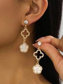 1对奢华优雅镂空四叶草吊坠耳环，海滩风格（不含礼盒） - 金色 - 查看 1