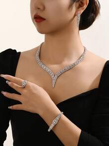 Bộ trang sức mạ bạc đính đá Cubic Zirconia toàn bộ gồm dây chuyền, bông tai, vòng tay và nhẫn, thích hợp cho váy dạ hội, tiệc tùng, đám cưới, quà tặng ngày Valentine cho bạn gái. - trắng - Xem 2