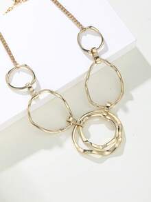 1pc Vintage Style Hollow Round Pendant Necklace, Versatile For Party Gifts, Elegant Jewelry For All Seasons - Necklace - View 4