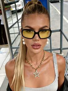 1 Pair Retro Square Fashion Glasses, Y2K Personalized Versatile Casual Glasses Suitable For Daily Wear, Street Style, Vacation, Summer Beach, Yellow Frame - Yellow - View 3