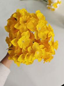 10 bông hoa thủy tiên giả, thích hợp trang trí nhà cửa, trang trí Ngày của Mẹ, trang trí bàn tiệc, trang trí đám cưới. Áp dụng cho đám cưới, trang trí nhà cửa, trang trí phòng, trang trí tường, trang trí phòng khách, trang trí nhà bếp, trang trí mùa xuân. Hoa giả trang trí bàn tiệc, trang trí trung tâm bàn tiệc cưới, hoa cưới, trang trí lễ Phục sinh. - Màu vàng - Xem 3