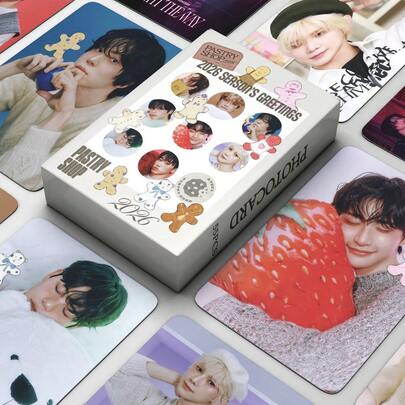 55PCS ATEE 2026 SEASON'S GREETINGS Cards, HD Printed LOMO Collectible Support Cards, K-POP Idol Fan Merch, 2026 SEASON'S GREETINGS Era Theme, Aesthetic Decor For Notebook Phone Suitcase, Birthday Holiday Valentine's Day Surprise Gifts For ATINY Fans 2026
