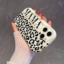 Tương thích với iPhone 17, 17 Pro, 17 Pro Max, 17 Air, 16, 15, 14, 13, 12, 11 / S26, S25, 24, 23, 22 Ultra, A52, A53, A54, A55, A56, 07, A17 / / , Chống bám vân tay, Chống sốc, Chống rơi vỡ. Ốp điện thoại họa tiết da báo rỗng màu kem dành tặng Mẹ nhân Ngày của Mẹ. Sang trọng và cao cấp, món quà hoàn hảo dành cho Mẹ. - trắng - Xem 4