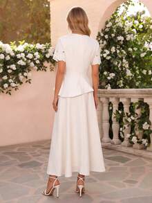 Women's Round Neck 3D Floral Decor Top And Skirt Fashion Date Outfit Set - Apricot - View 2