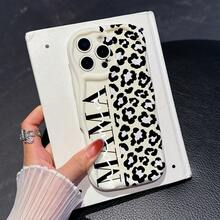 Tương thích với iPhone 17, 17 Pro, 17 Pro Max, 17 Air, 16, 15, 14, 13, 12, 11 / S26, S25, 24, 23, 22 Ultra, A52, A53, A54, A55, A56, 07, A17 / / , Chống bám vân tay, Chống sốc, Chống rơi vỡ. Ốp điện thoại họa tiết da báo rỗng màu kem dành tặng Mẹ nhân Ngày của Mẹ. Sang trọng và cao cấp, món quà hoàn hảo dành cho Mẹ. - trắng - Xem 7