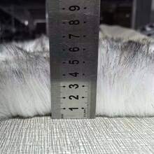 1个仿羊毛枕套（不含枕芯），柔软厚实的仿羊毛靠垫套，绒面面料，拉链封口，北欧简约风格，适用于沙发、客厅、卧室、地板、长凳、汽车、办公室、咖啡馆和其他休闲场所。 - 黑尖 - 查看 6