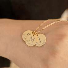 1 chiếc vòng cổ sinh nhật đầu tiên được cá nhân hóa, vòng cổ gia đình tùy chỉnh, vòng cổ cho mẹ mới sinh, vòng cổ khắc ngày kỷ niệm đầu tiên, quà tặng cho mẹ, quà tặng cho phái nữ, vòng cổ khắc theo yêu cầu, quà sinh nhật, quà kỷ niệm được cá nhân hóa, vòng cổ được cá nhân hóa - Nhiều màu - Xem 5