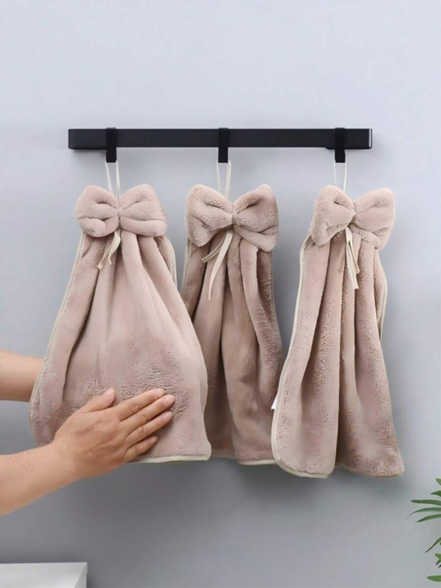 Soft Absorbent Square Hand Towel With Hanging Cord, Convenient For Hanging, Kitchen Cleaning Cloth. Reusable Coral Fleece Towel, Soft And Absorbent, No Shedding, Essential Cleaning Tool For Home Use, Can Be Used As Hand Towel, Kitchen Wipe, Household Cleaning, Outdoor Carry, Camping, Fishing, Beach, Cycling, Car Cleaning And More Scenarios - Coffee Brown - View 1