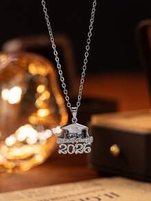 1PC 2026 Graduation Cap Pendant Necklace, Fashion Commemorative Jewelry For Graduates, Unisex Gift For Graduation Season & Classmates - Multicolor - View 8