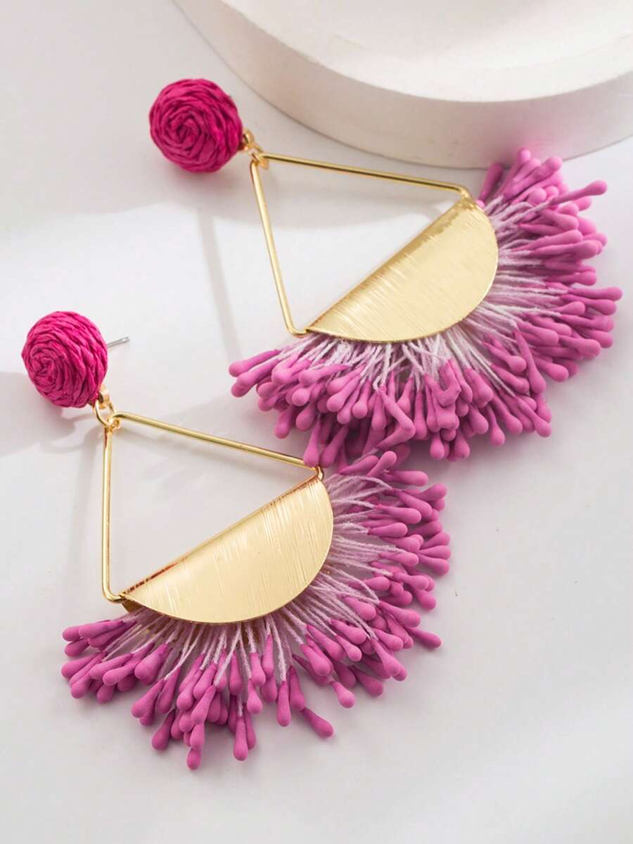 1 Pair Handmade Woven Raffia Geometric Pendant Earrings, Fashionable Unique Raffia Fan-Shaped Earrings, Suitable For Women's Daily, Vacation, And Party Wear - Hot Pink - View 1