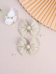 Bộ 2 phụ kiện tóc lấp lánh màu vàng sâm panh sang trọng, được trang trí bằng ngọc trai lớn và đá pha lê, kẹp tóc dễ thương phù hợp cho bé gái và thanh thiếu niên, tuyệt vời cho sinh nhật, các sự kiện ở trường và sử dụng hàng ngày. - Vàng - Xem 5