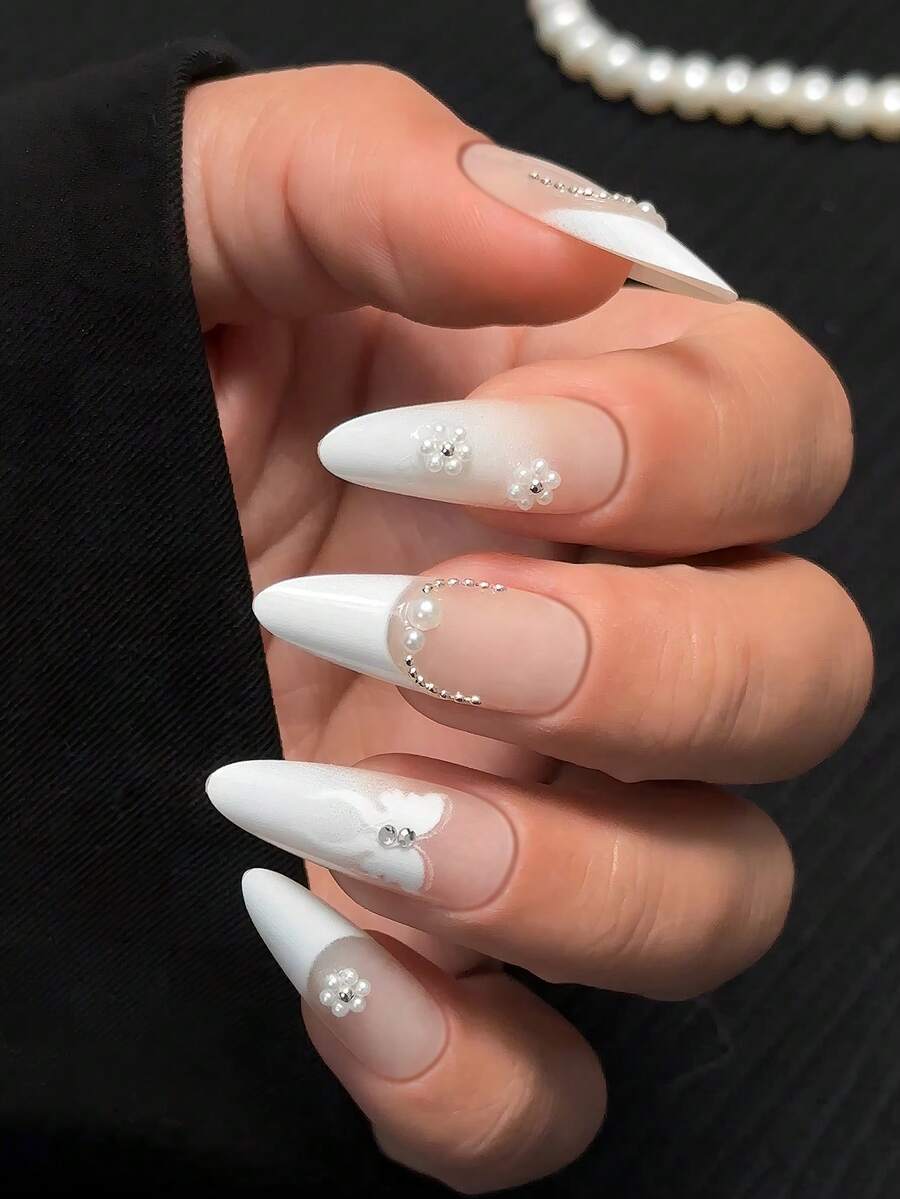 30 pièces Faux ongles à presser, ongles longs stilettos, ongles mignons et simples, ongles décoratifs de perles, ongles français, ongles Y2Y, faux ongles brillants à couverture intégrale pour usage quotidien, réutilisables pour femmes, faciles à porter et à retirer, équipés de colle de gelée et de fournitures pour limer les ongles, convient pour les fêtes, les danses, etc. - Blanc - Voir 1