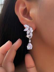 1 Đôi bông tai kẹp dáng dài hình giọt nước, mạ bạc, đính đá Cubic Zirconia trắng lấp lánh, không cần xỏ lỗ, thích hợp cho nữ dự tiệc cưới. - trắng - Xem 3