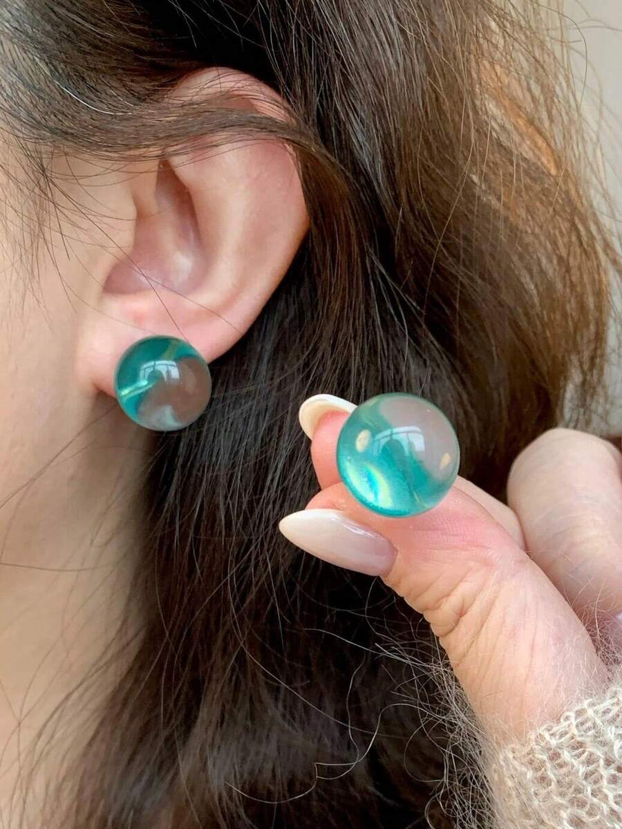 一对优雅简约时尚的蓝色海洋水滴耳环，适合女性日常、约会、海滩度假佩戴，是送给爱人、母亲节的绝佳礼物。 - 淺藍色 - 查看 1