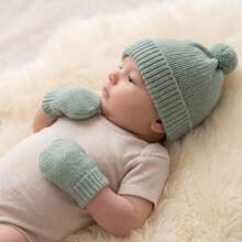 Personalized Knitted Hat And Glove Set For Baby - Hypoallergenic Newborn. - 綠色 - 查看 1