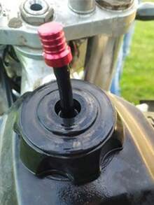 2PCS Universal CNC Aluminum Fuel Tank Valve Hose (With Check Ball) | ATV Motorcycle Accessories | Two-Way One-Way Vent Valve, Suitable For Off-Road/ATV Motorcycle Accessories - A - View 5