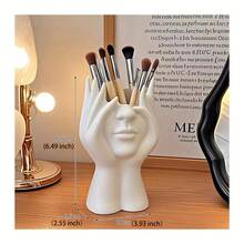 Makeup Brush Storage And Drying Tool. - Storage and Placement - View 7