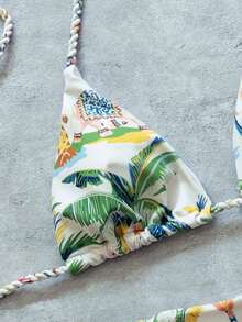 Bộ bikini tam giác in họa tiết động vật nhiệt đới Onefish gồm áo cổ yếm, dây buộc bện, dây buộc điều chỉnh phía sau, cúp ngực trượt, chi tiết nhún bèo ở phần ngực, độ che phủ tối thiểu, kiểu dáng gợi cảm, kết hợp với quần bikini buộc dây bên hông, cạp thấp, kiểu cắt cao, thích hợp cho kỳ nghỉ hè trên bãi biển. - màu xanh lá - Xem 5