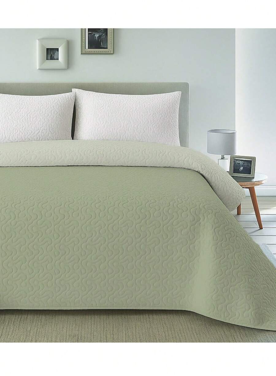 Quilted Bedspread + 2 Pillowcases, Printed For Spring, Summer, Autumn And Winter. 100% Microfiber, 150 X 150 Cm. - Design-2 - View 1