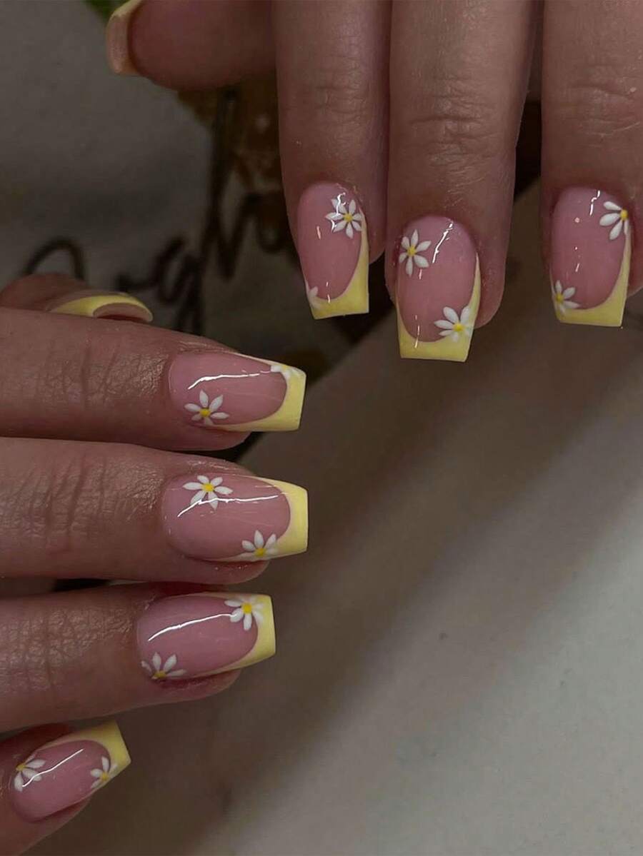 24pcs Short Square Nail Tips, Yellow Flower Pattern Design, Acrylic Press-On Nails Set Includes 1pc Gel Polish And 1pc Nail File - Multicolor - View 1