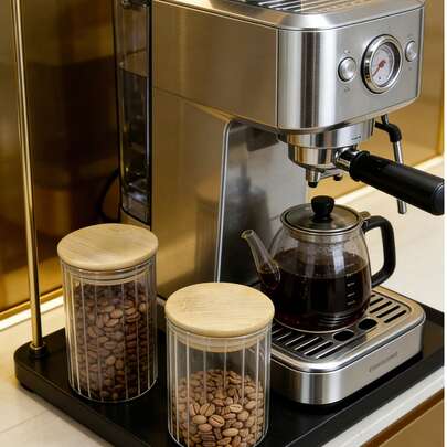 玻璃储物罐；带木盖的密封食品储物罐；多种尺寸可选；适用于食品储藏室、厨房，可存放面粉、糖、茶叶、咖啡、咖啡豆、零食和香料；透明玻璃罐；厨房储物架；糖果罐；香料罐；厨房储物；厨房配件；茶叶咖啡糖罐；玻璃茶咖啡糖罐