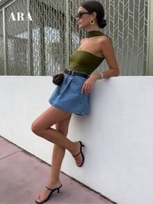 ARA CHIC 女款橄欖綠法式露肩掛脖短版背心，精緻露背修身無袖上衣，適合約會與度假 - 橄欖綠 - 查看 4