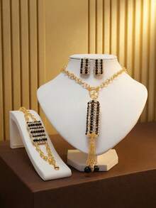 3PS Jewelry Set Necklaces For Women Full Glass Diamond Style Exaggerated Stripe Design Necklace & Earrings Set For Women, Perfect For Parties - C - View 1