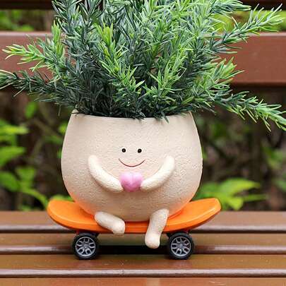 1PC Cute Smiling Face Skateboard Resin Planter - Adorable Round Pot With Holding Heart Design & Working Skate Wheels, Perfect For Succulents, Herbs & Small Plants On Desks, Garden Patios Or Windowsills. Adds Playful Cheerful Vibes, A Whimsical Decor Accent.